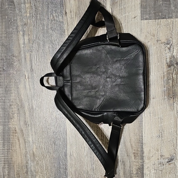 Loungefly Gamer Girl Disney Backpack - Picture 5 of 13